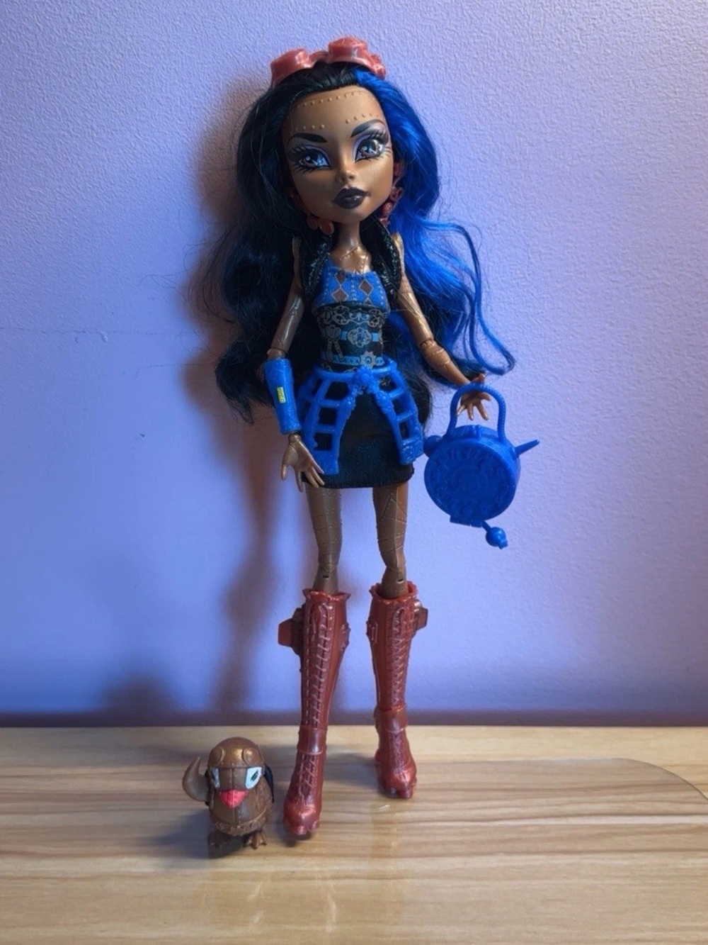 Rare 2011 Original COMPLETE Monster High Robecca Steam Doll